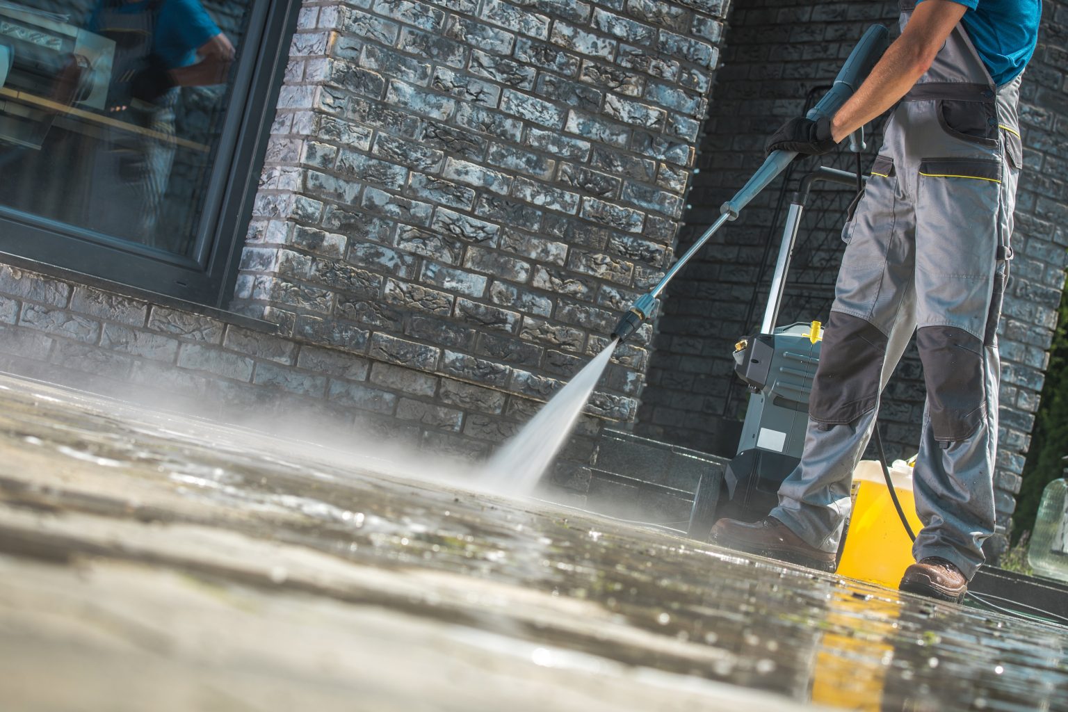 Men Washing Driveway Residential Carpet Cleaning Service