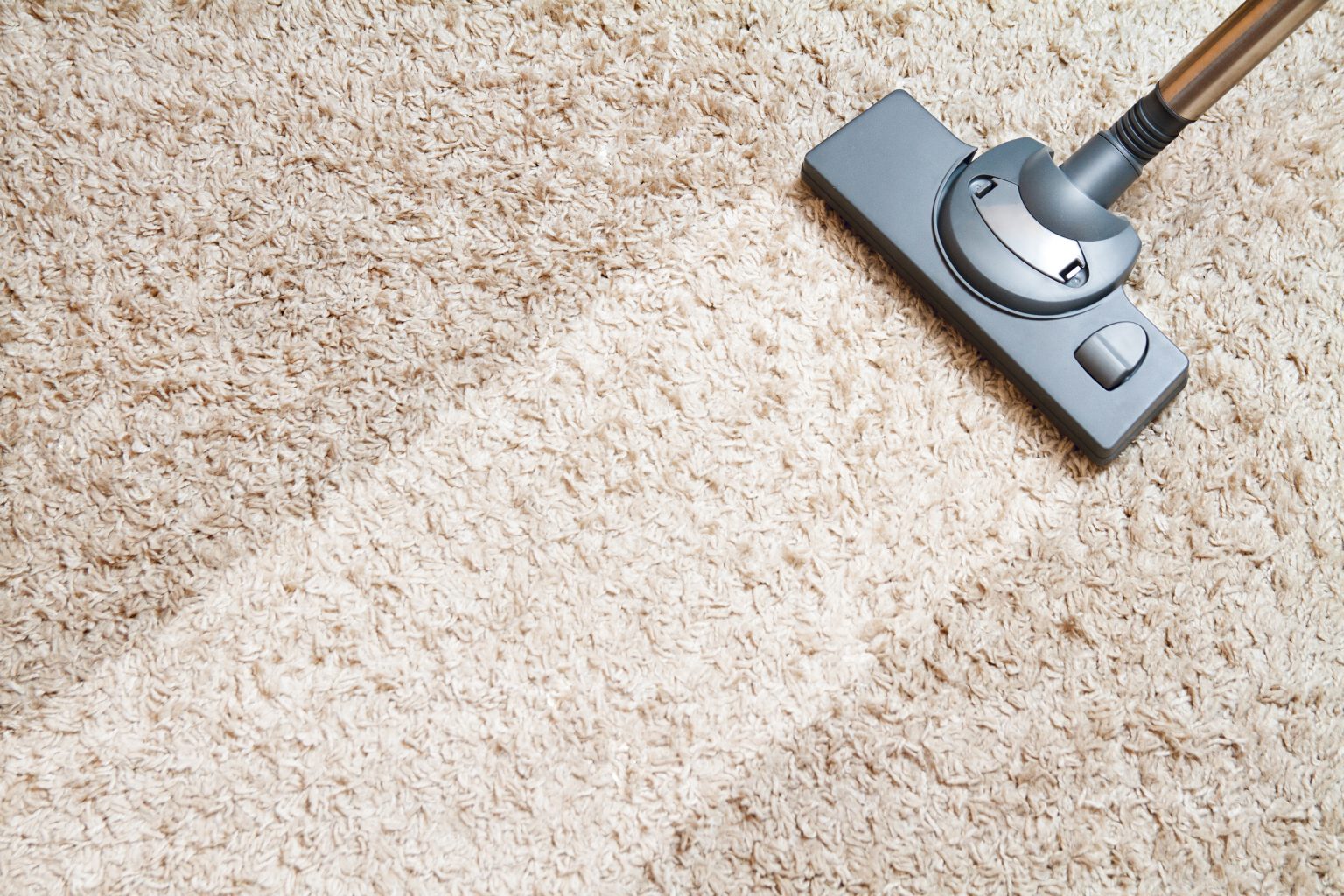 Comparison of carpet cleaning and steam cleaning methods in Racine